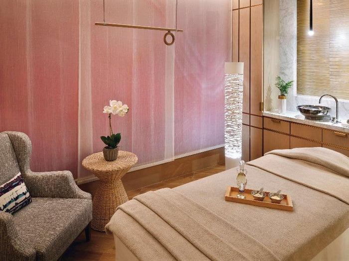 Two Night Hotel Stay in Dubai with Breakfast & Dinner for Two | at Wondergifts