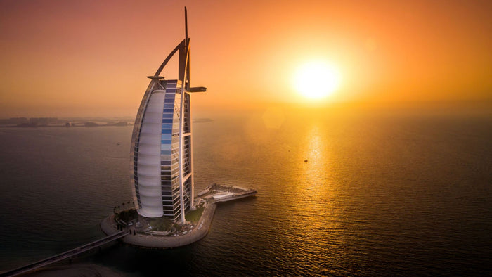 Burj Al Arab Tour for Two with Soft Beverage at UMA Lounge | at Wondergifts