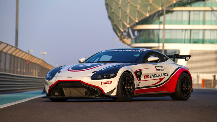 Aston Martin GT4 High-Speed Co-Pilot Experience | at Wondergifts