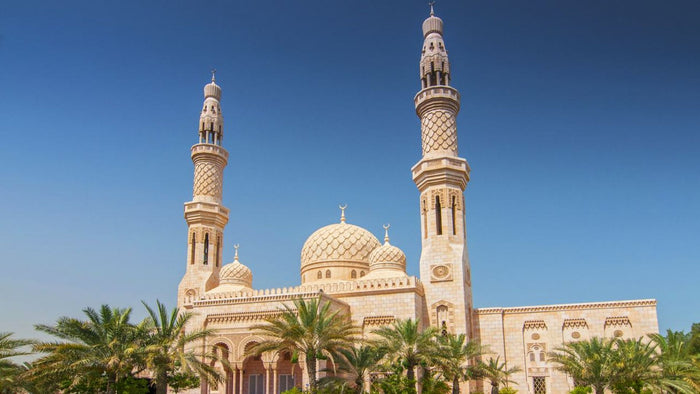 Discover Cool Secrets of Dubai's Past: A Fun Historic Trip! | at Wondergifts