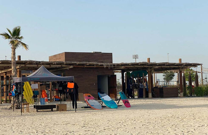 Enjoy a 30-Minute E-foil Experience and Soar High from Funfit Watersports | at Wondergifts