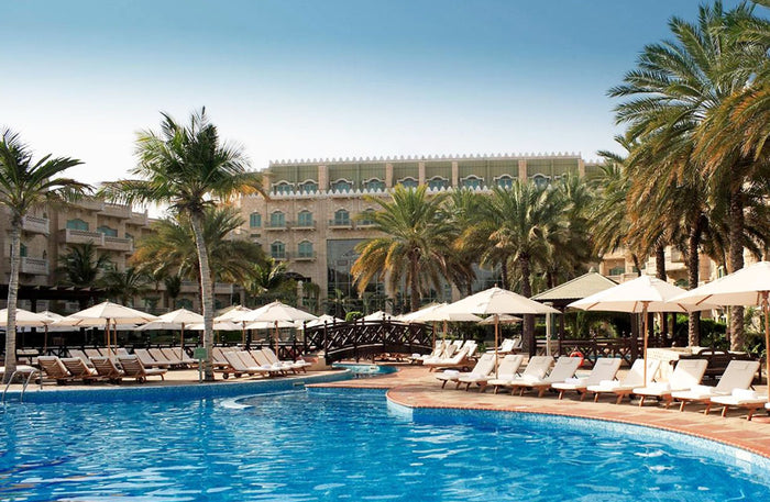 Explore Oman Gift Box: Two Nights Hotel Break for Two - Kids Go Free | at Wondergifts