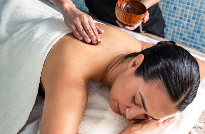 60-Minute Rejuvenating Coffee Scrub Treatment at Cleopatra's Spa | at Wondergifts