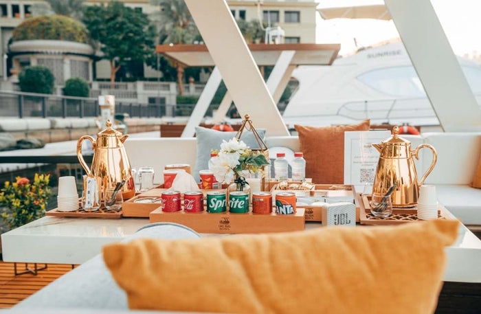 Comfortable Private Cruise Tour for Six with Dream Boats | at Wondergifts