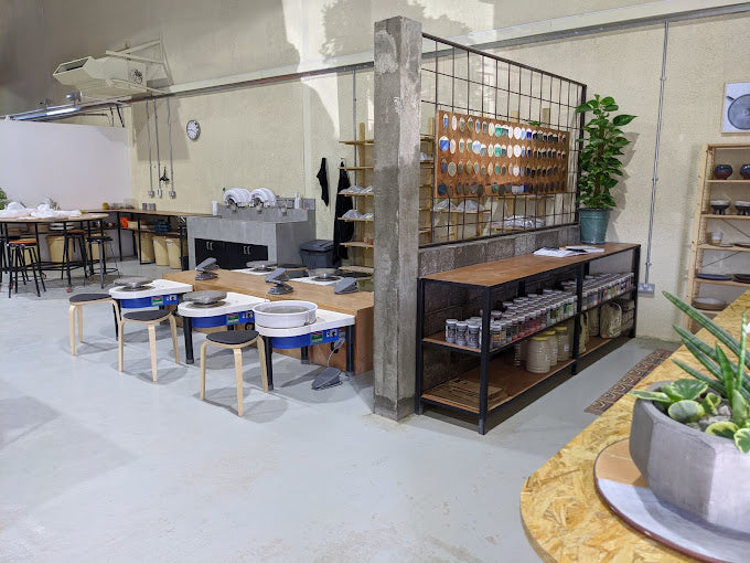 2 Hours of Hand Building Pottery Class at OKA Ceramics | at Wondergifts