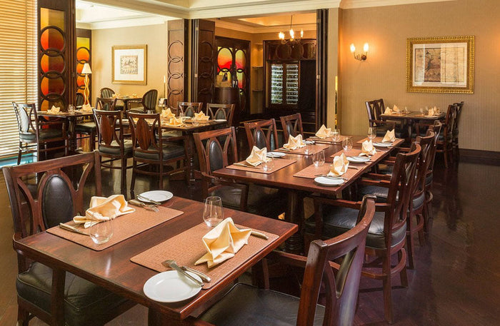 Romantic Dining for Two with House Beverages at Mövenpick Grand Al Bustan | at Wondergifts