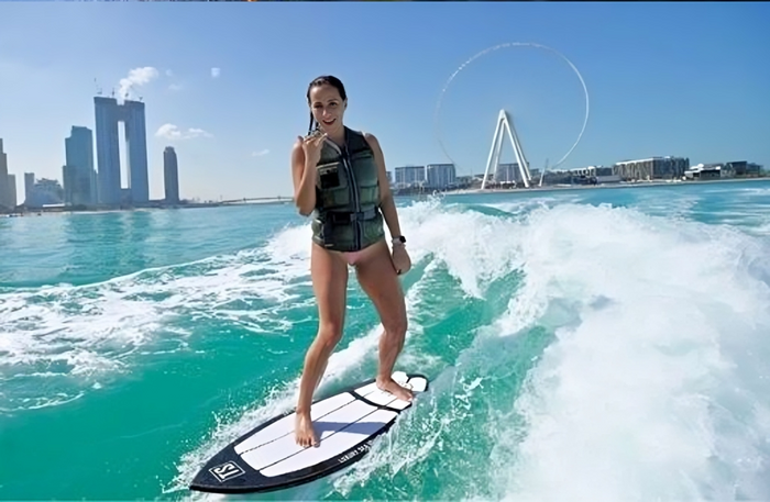 High-Speed Wakeboarding Adventure for One in Dubai