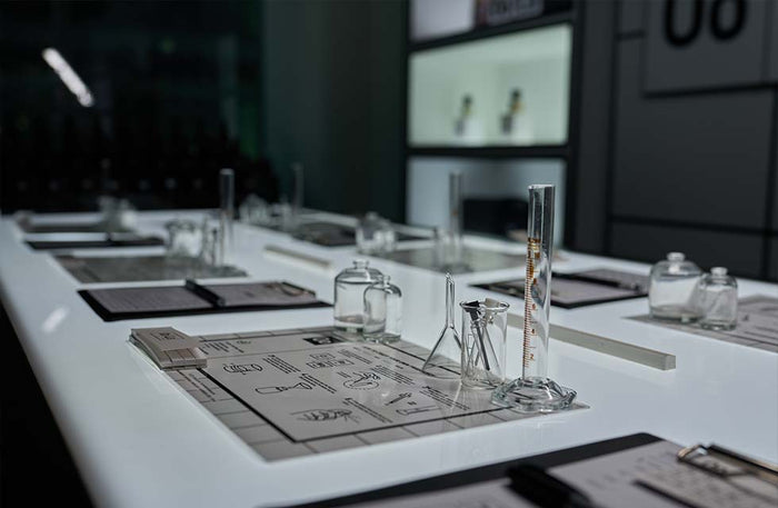 Private Fragrance Design & Mixology Session for One at Oo La Lab