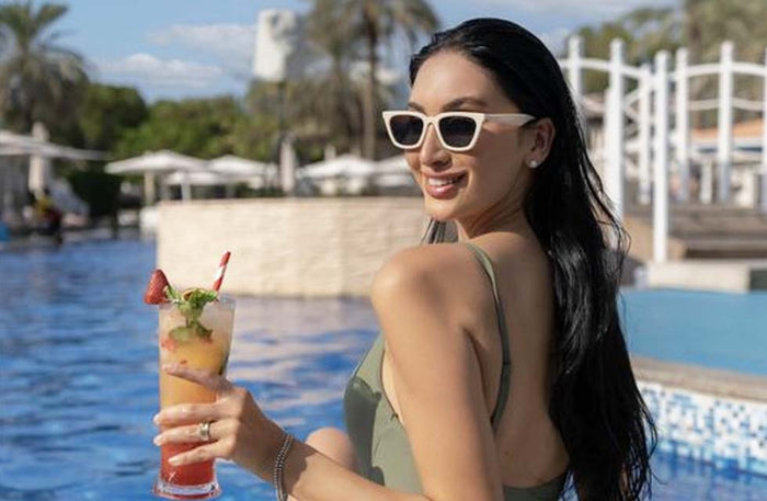 Pool and Beach Access for Two with F&B Credit at Habtoor Grand Resort | at Wondergifts