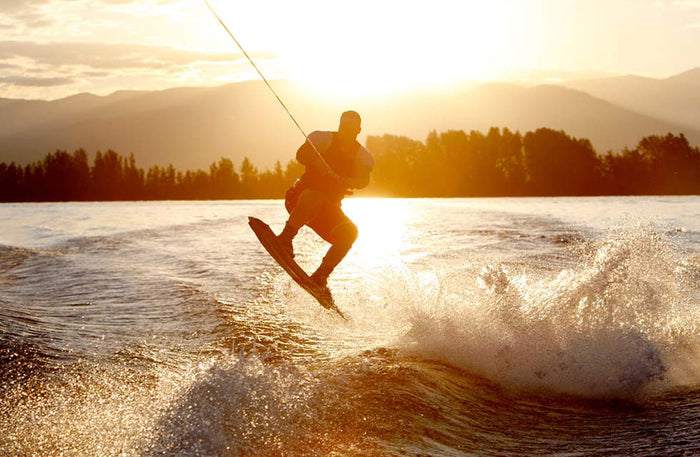 30-Minute Adrenaline Pumping Wakeboarding Session in Dubai | at Wondergifts