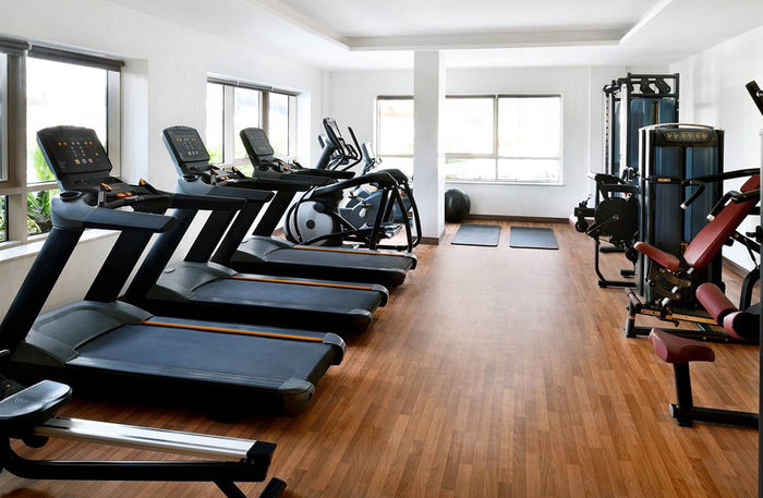 60-Minute Relaxing Couple Massage at Mövenpick Hotel Downtown | at Wondergifts