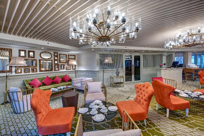 Luxurious Two Night Hotel Stay in Palm Jumeirah for Two | at Wondergifts