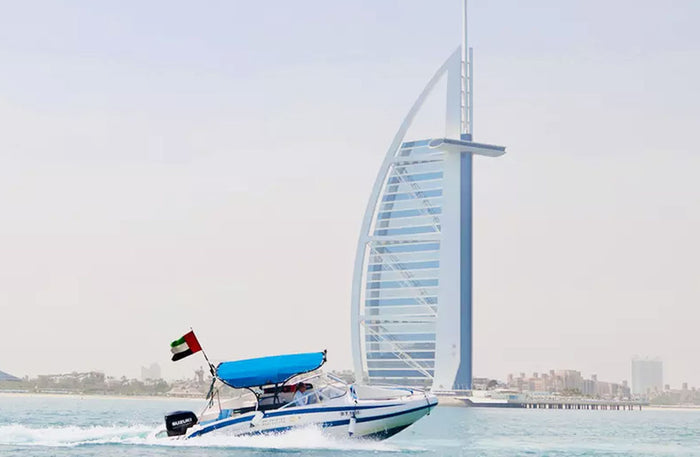 One Hour Speed Boat Ride for Up to 6 People | at Wondergifts
