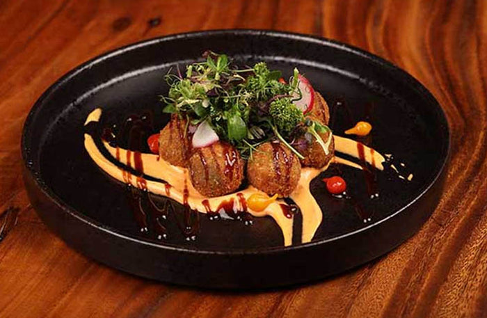 Logs & Embers Dining Experience for Two in Palm Jumeirah | at Wondergifts