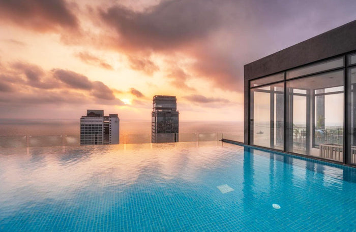 Discover Sri Lanka Gift Box: Two Nights Hotel Break for Two - Kids Go Free | at Wondergifts