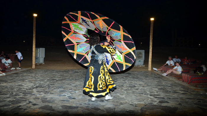 Sunset Desert Safari for Two with Dune Bashing and Dinner | at Wondergifts