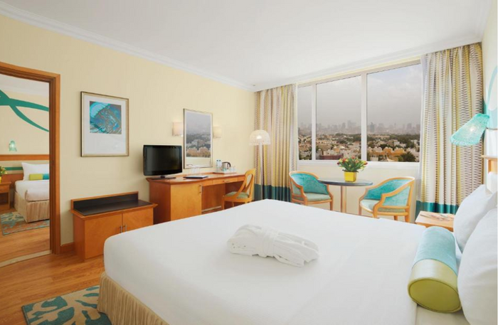 Seaside One-Night Summer Getaway for Two with Breakfast at Coral Beach Resort | at Wondergifts