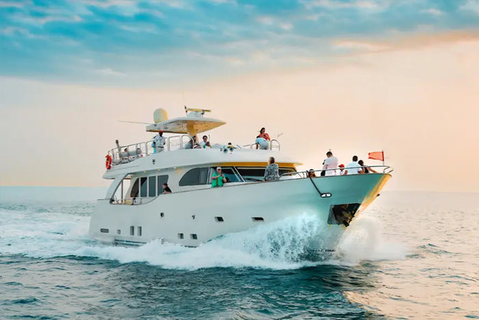 Dubai Marina Luxury Yacht Tour with Ain Dubai & JBR Views