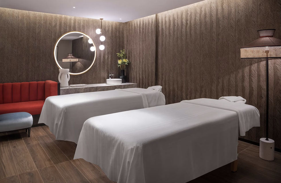 60-Minute Massage with Pool Access for One at Blu20 Spa - Radisson Blu