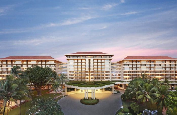 Discover Sri Lanka Gift Box: Two Nights Hotel Break for Two - Kids Go Free | at Wondergifts