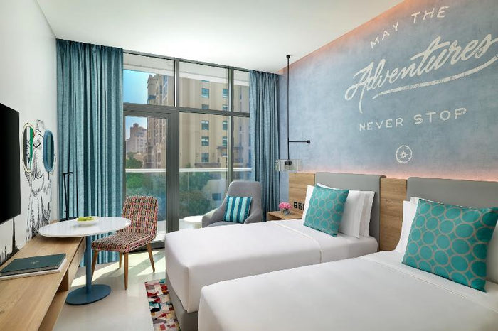 One Night Stay in The Palm with Burj Al Arab Tour for Two | at Wondergifts