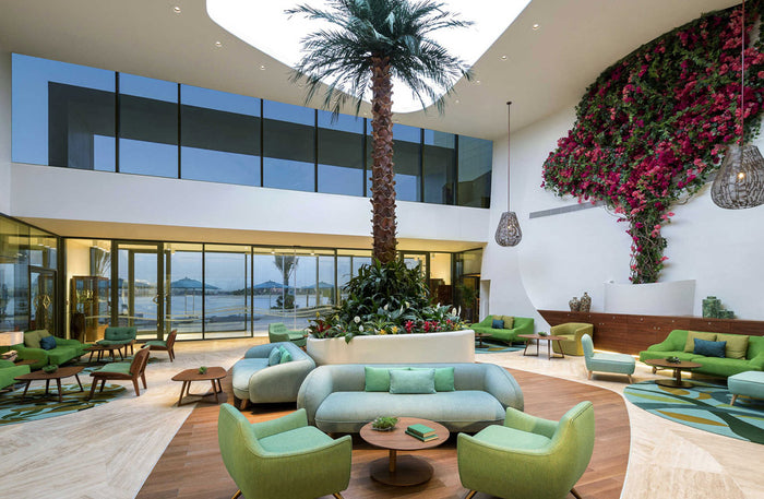 Saturday Brunch with House Beverages at The Retreat Palm Dubai for One | at Wondergifts