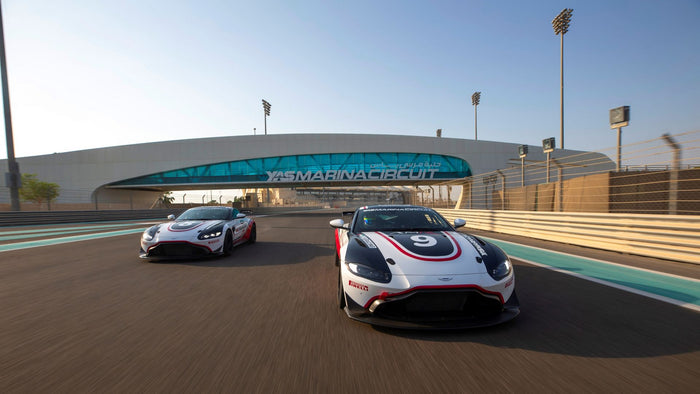 Aston Martin GT4 High-Speed Co-Pilot Experience | at Wondergifts