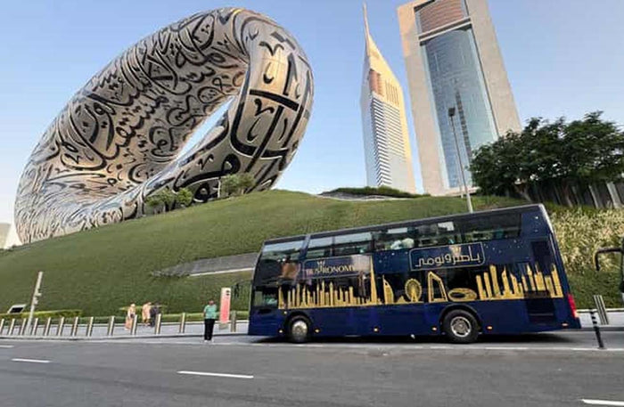 Luxury Bustronomy Afternoon Tea with Iconic Views for Two | at Wondergifts