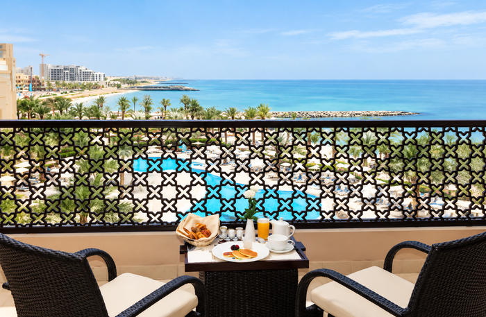 Al Bahar - Relaxing Marina View Stay with Breakfast & Kayak for Two