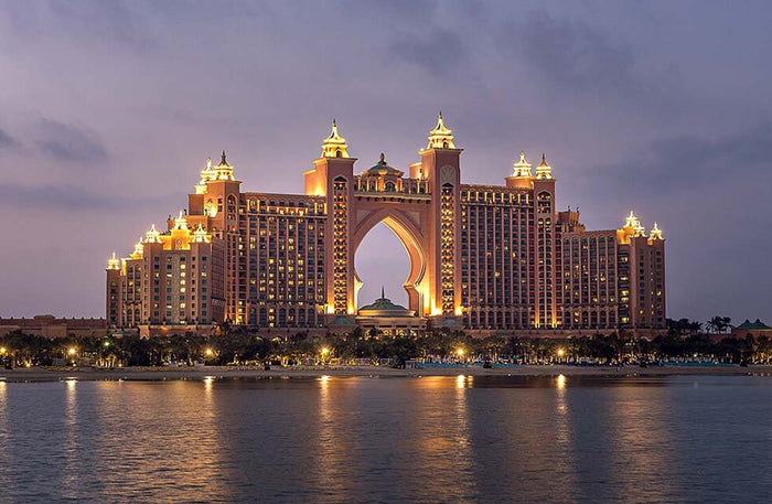 Atlantis The Palm One-Night Stay with Dinner at Kaleidoscope for Two | at Wondergifts