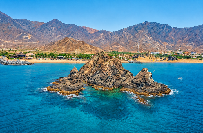 Fujairah - Mesmerising Snorkeling Adventure with Transfers & Sightseeing