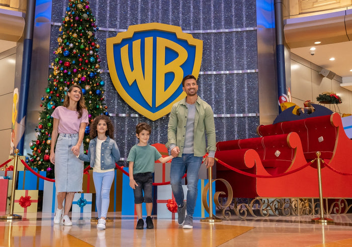 One Night Hotel Stay in Abu Dhabi with Warner Bros Tickets for Two | at Wondergifts
