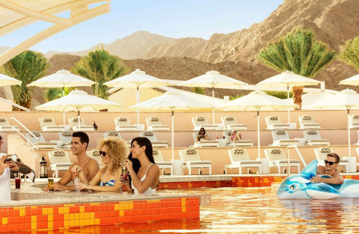 Luxurious Stay with Breakfast at Fairmont Fujairah & Scuba Diving for Two | at Wondergifts