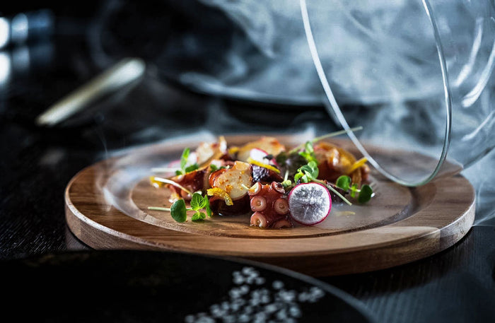 Exclusive Kanpai Dining with Drinks for Two at Souk Al Bahar | at Wondergifts