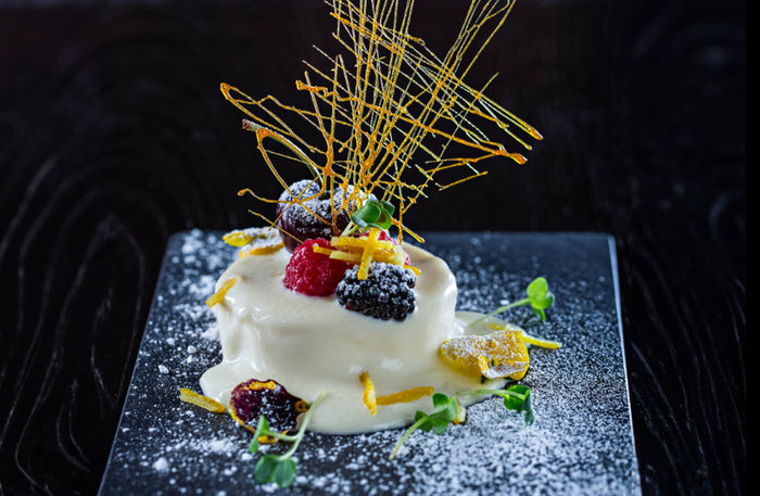 Exclusive Kanpai Dining with Drinks for Two at Souk Al Bahar | at Wondergifts