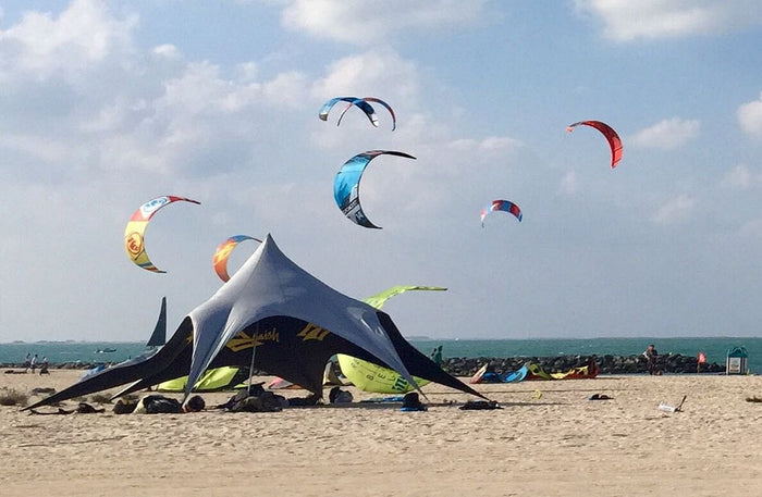 Thrilling One-Hour Private Kitesurfing Lesson at Kitesurf School Dubai