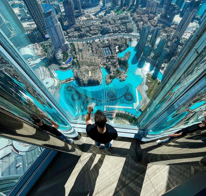 La Perle Show and Burj Khalifa Level 124 & 125 Ticket Pass for One | at Wondergifts