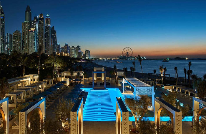 Luxury Cabana with Stunning Palm Views, Gourmet Lunch & House Bottle for Two | at Wondergifts