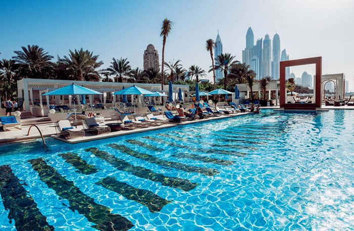 Luxury Cabana with Stunning Palm Views, Gourmet Lunch & House Bottle for Two | at Wondergifts