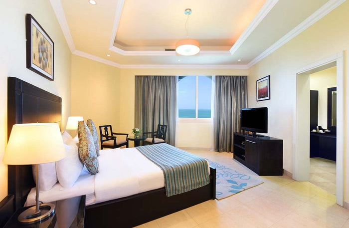 Lavish Summer Stay with Breakfast for Two at Al Hamra Residence | at Wondergifts