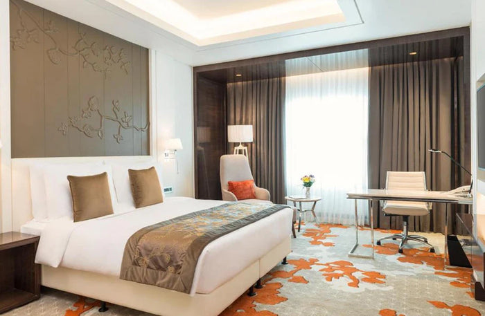 Luxurious One-Night Summer Stay with Breakfast for Two at Radisson Blu Ajman | at Wondergifts