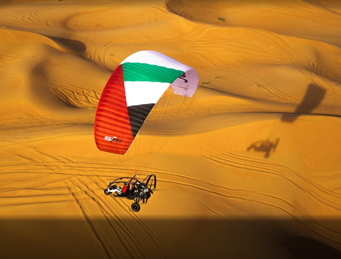 20-Minute Paramotor Adventure Above Dubai Lake | at Wondergifts