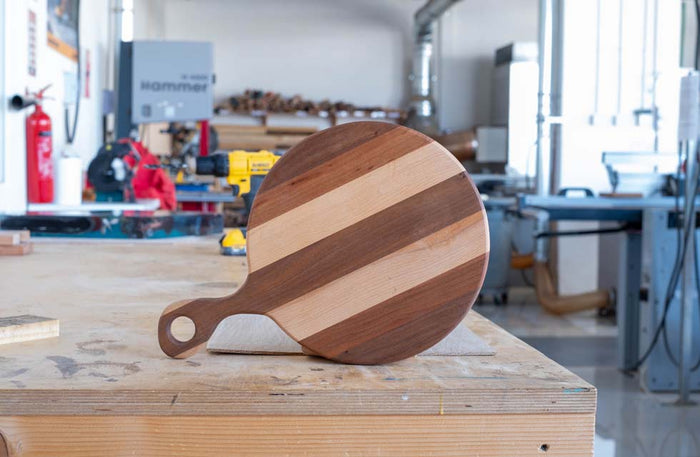 3-Hour Serving Board Crafting Workshop at The Makers Society | at Wondergifts