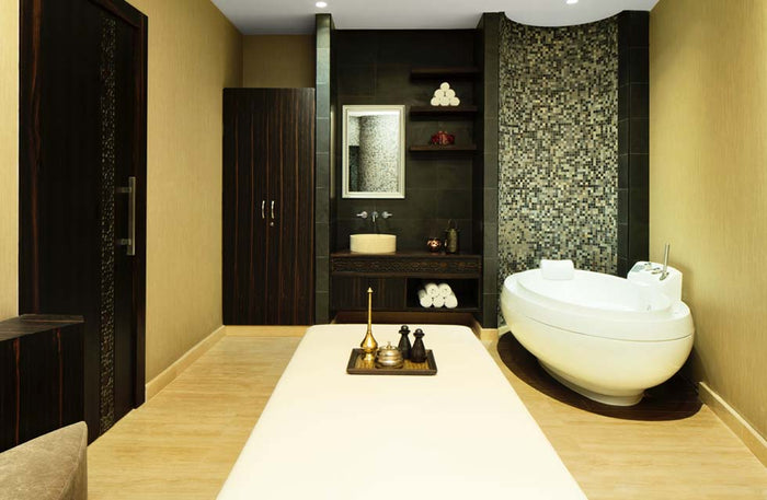 Blissful 60-Minute Couples Massage at Shine Spa, Sheraton Sharjah | at Wondergifts