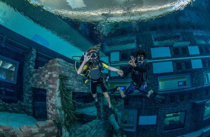 Unforgettable Discover Scuba Diving Experience for One Explorer | at Wondergifts