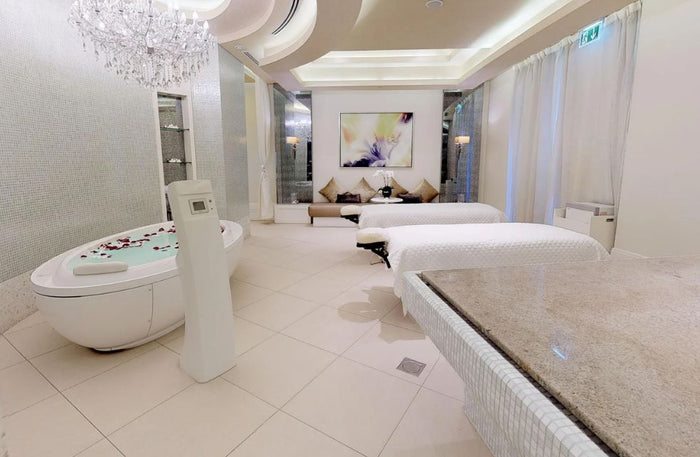 Relaxing 60-Minute Massage at Waldorf Astoria Spa Palm Jumeirah | at Wondergifts