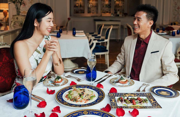 Love You Always Gift Box with Romantic Red Roses for Your Beloved | at Wondergifts