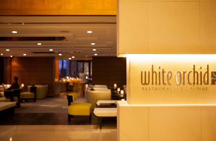 Delectable Dinner with Soft Drinks for Two at White Orchid JA Palm Tree | at Wondergifts