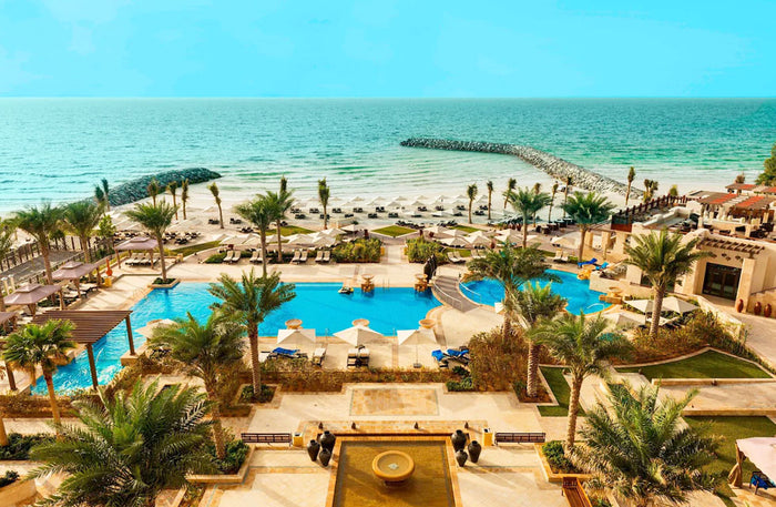 Beachfront Staycations Gift Box: Exquisite Stays by the Shore at 20+ Hotels | at Wondergifts