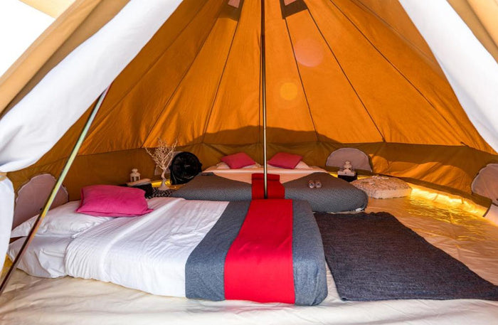 Authentic Tent Stay with Breakfast and Dinner at Longbeach Campground | at Wondergifts